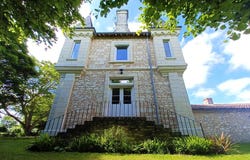 Faye-la-Vineuse, Centre 37120