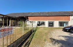 Le Grand-Pressigny, Centre 37350