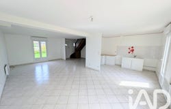 LORRIS, Centre-Val de Loire 45260