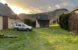 La Comelle, Burgundy 71990