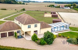 PACY SUR EURE, Normandy 27120