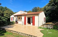 Bussac-sur-Charente, Poitou-Charentes 17100