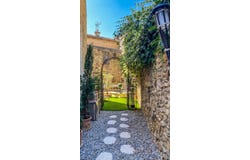 Uzès, Occitanie 30700