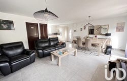 Mézières-sur-Seine, Île-de-France 78970