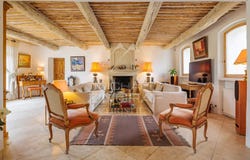 Lourmarin, Provence-Alpes-Côte d'Azur 84160