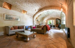 Uzès, Languedoc-Roussillon 30700