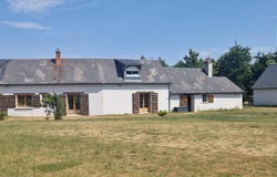 Avrillé-les-Ponceaux, Centre 37340
