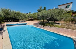 Saint-Saturnin-lès-Apt, Provence-Alpes-Côte-d'Azur 84490
