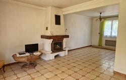 Moulins, Auvergne 03000