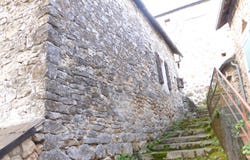 Veyreau, Aveyron 12720