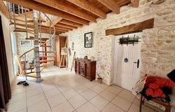 MEURSAC, Poitou-Charentes 17120