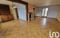 Thury, Bourgogne-Franche-Comté 89520