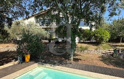 Cabrières-d'Avignon, Provence-Alpes-Côte d'Azur 84220