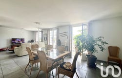 Guécélard, Pays de la Loire 72230