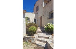 Pierrevert, Provence-Alpes-Côte d'Azur 04860