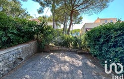 Sanary-sur-Mer, Provence-Alpes-Côte d'Azur 83110