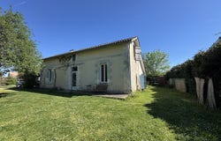 Saint-Aigulin, Poitou-Charentes 17360