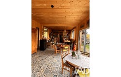 Singles, Auvergne-Rhône-Alpes 63690