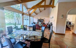 Laval, Pays-de-la-Loire 53000
