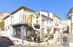 Nîmes, Languedoc-Roussillon 30000