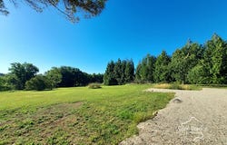 Sainte-Colombe, Auvergne-Rhône-Alpes 33350