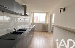 Roubaix, Hauts-de-France 59100