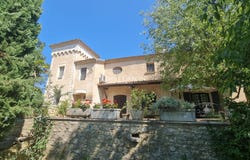 Pierrevert, Provence-Alpes-Côte-d'Azur 04860