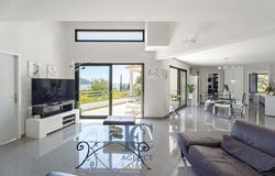Saint-Cyr-sur-Mer, Provence-Alpes-Côte d'Azur 83270