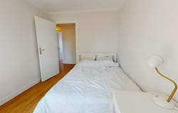 Rue Pétetin, Bron, Auvergne-Rhône-Alpes 69500