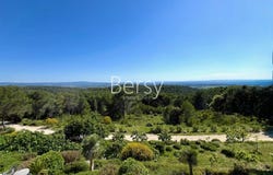 Le Barroux, Provence-Alpes-Côte-d'Azur 84330