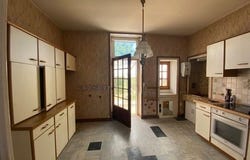 THOUARS, Poitou-Charentes 79100