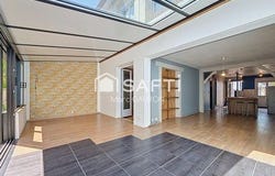 Reims, Champagne-Ardenne 51100
