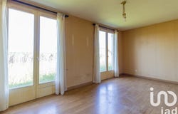 Treis-Sants-en-Ouche, Normandy 27300
