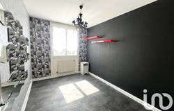 Laval, Pays de la Loire 53000