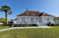 Agnos, Aquitaine 64400
