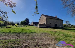 Pouligny-Notre-Dame, Centre 36160