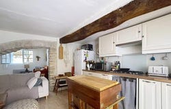 Correns, Provence-Alpes-Côte-d'Azur 83570