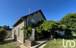 Montmirail, Grand Est 51210
