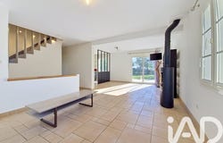 Luynes, Centre-Val de Loire 37230