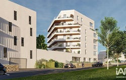 VANNES, Brittany 56000