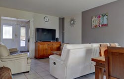 Ivry-la-Bataille, Eure 27540