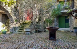 La Bégude-de-Mazenc, Auvergne-Rhône-Alpes 26160