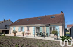 Saint-Jean-de-la-Ruelle, Centre-Val de Loire 45140