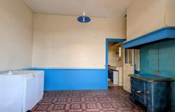 Castres, Tarn 81100