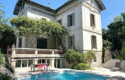 Villeneuve-lès-Avignon, Gard 30400