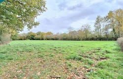 Auxy, Bourgogne 71400