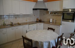 Bourbonne-les-Bains, Grand Est 52400