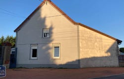 Lux, Burgundy 71100