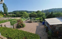 Puilly-et-Charbeaux, Champagne-Ardennes 08370