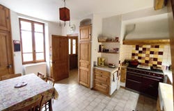 Charmes-sur-l'Herbasse, Drôme 26260